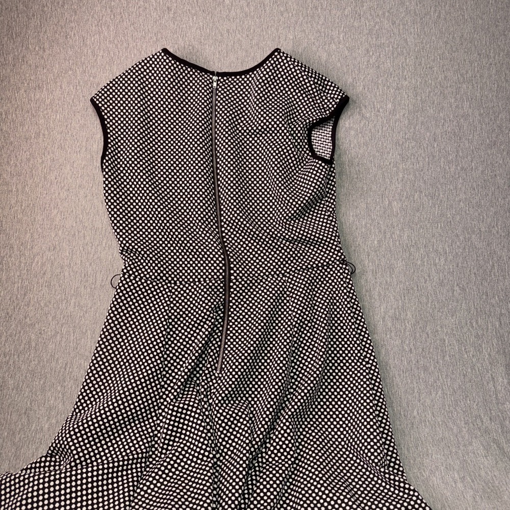 Danny & Nicole Black White Polka Dot Dress Women's Size 6 Cap Sleeve Fit Flare - Picture 4 of 9